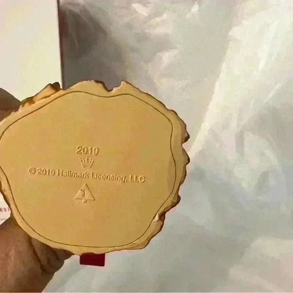 Hallmark 1st in Noble Nutcracker Series Prince of The Forest 2019 NEW Ornament - Picture 5 of 7